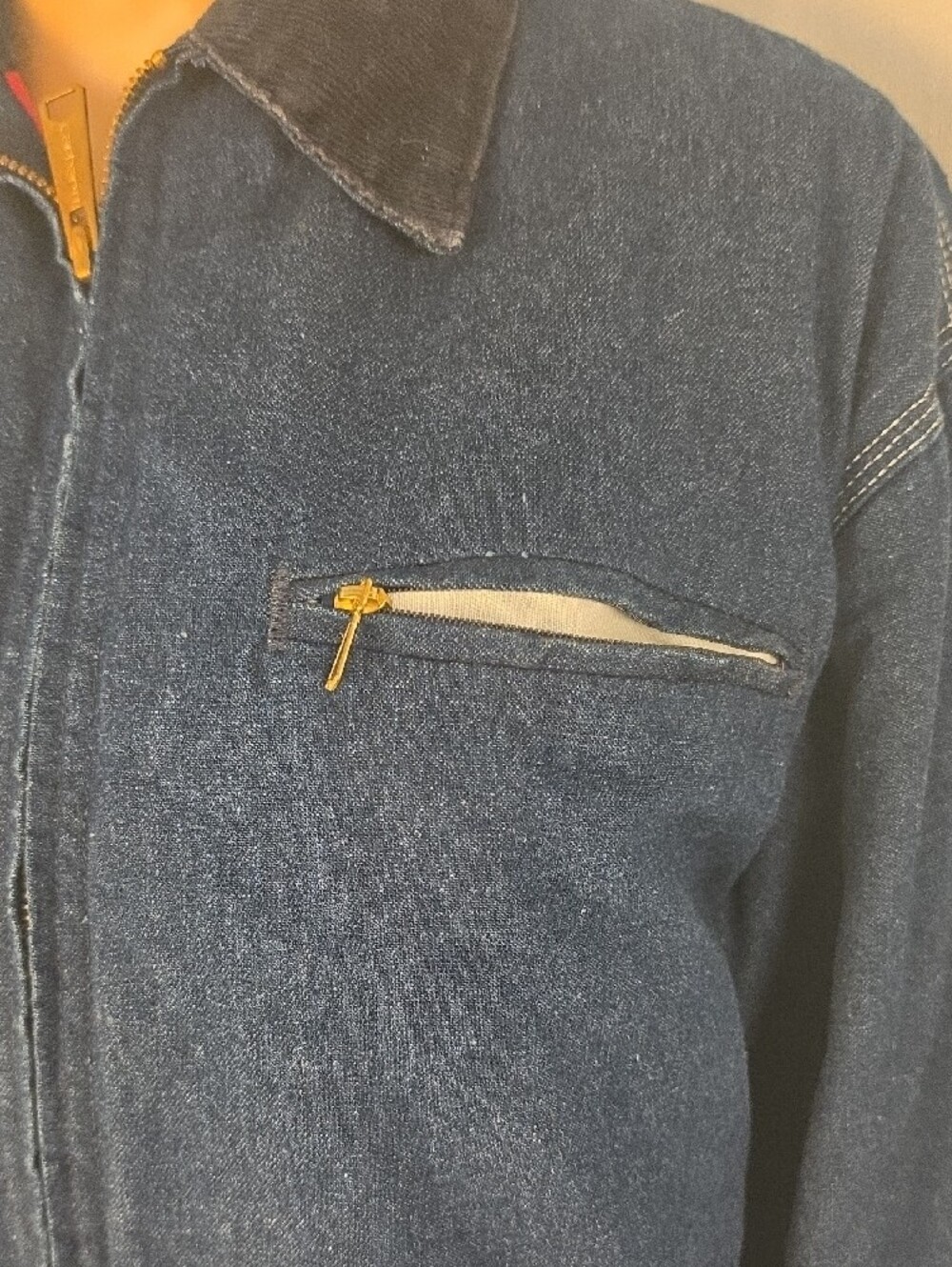 Vintage Carhartt Blue Denim 100% Cotton Detroit Jacket with Red Lining Size 40T - Picture 2 of 16